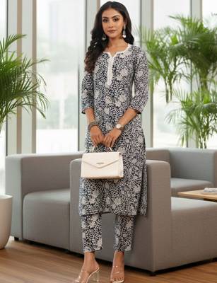 Women Ethnic Motifs Printed Regular Thread Work Kurta with Trousers & With Dupatta 4