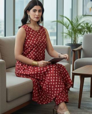 Women Ethnic Motifs Printed Regular Kurta with Trousers 5