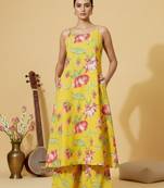 Women Floral Printed Regular Kurta with Palazzos