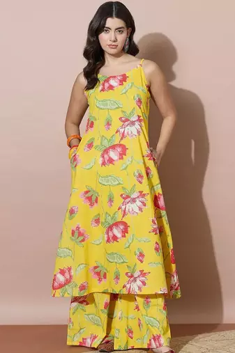 Women Floral Printed Regular Kurta with Palazzos