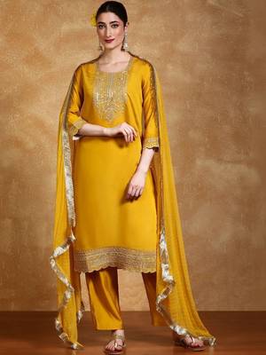 Women Ethnic Motifs Embroidered Regular Thread Work Kurta with Palazzos & With Dupatta 3
