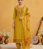 Women Floral Embroidered Regular Thread Work Kurta with Patiala & With Dupatta