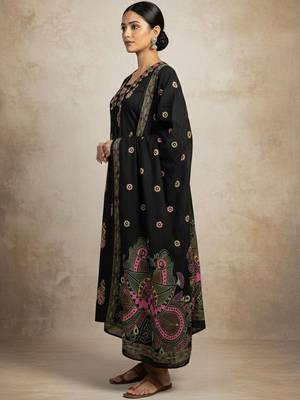 Women Ethnic Motifs Printed Regular Mirror Work Pure Cotton Kurta with Trousers & With Dupatta 2