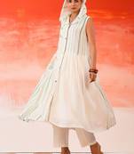 Women Printed Tiered Kurta with Trousers & With Dupatta