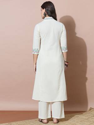 Women Ethnic Motifs Embroidered Regular Thread Work Kurta with Trousers 4