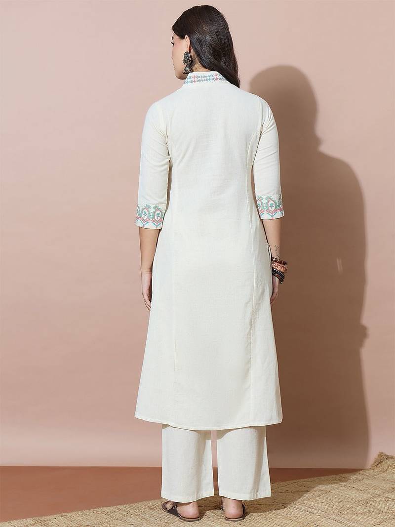 Women Ethnic Motifs Embroidered Regular Thread Work Kurta with Trousers