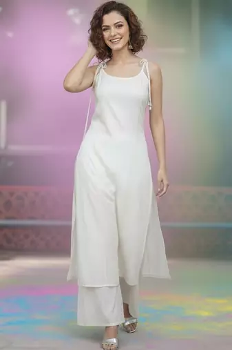 Women Regular Kurta with Palazzos & With Dupatta