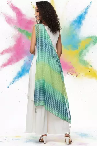 Women Regular Kurta with Palazzos & With Dupatta