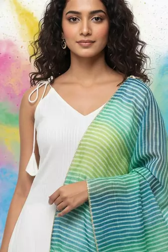 Women Regular Kurta with Palazzos & With Dupatta