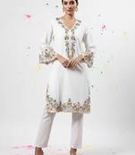 Women Ethnic Motifs Embroidered Regular Thread Work Pure Cotton Kurta with Trousers