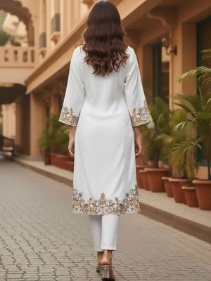 Women Ethnic Motifs Embroidered Regular Thread Work Pure Cotton Kurta with Trousers 4