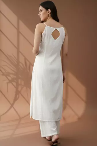 Women Regular Kurta with Palazzos