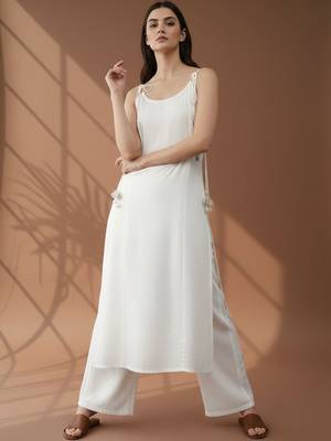 Women Regular Kurta with Palazzos 3