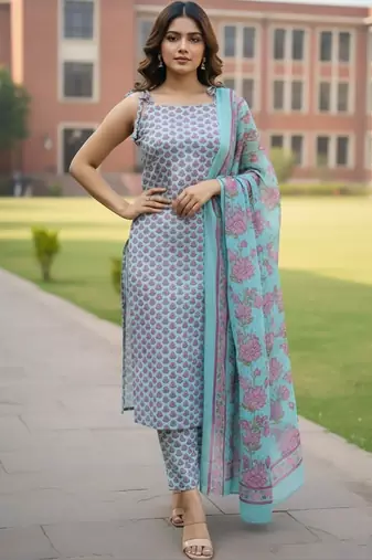 Women Ethnic Motifs Printed Regular Kurta with Trousers & With Dupatta
