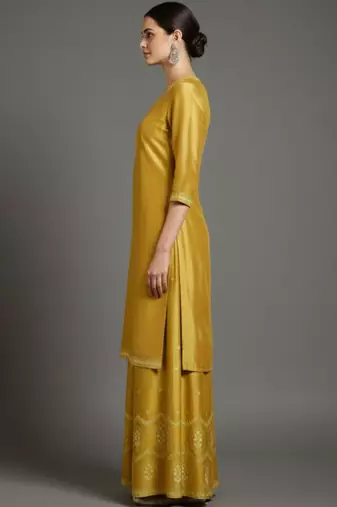 Women Ethnic Motifs Embroidered Regular Thread Work Silk Crepe Kurta with Palazzos & With Dupatta