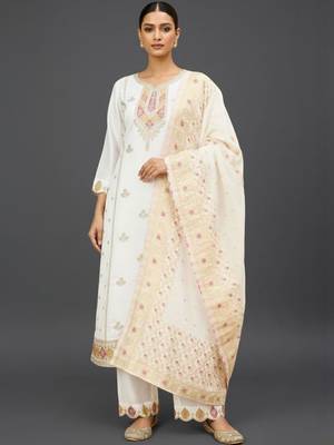 Women Ethnic Motifs Embroidered Regular Thread Work Kurta with Trousers & With Dupatta 1