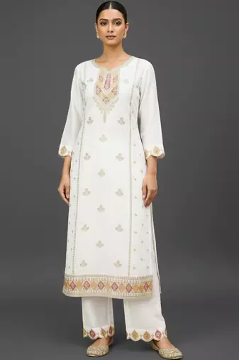 Women Ethnic Motifs Embroidered Regular Thread Work Kurta with Trousers & With Dupatta