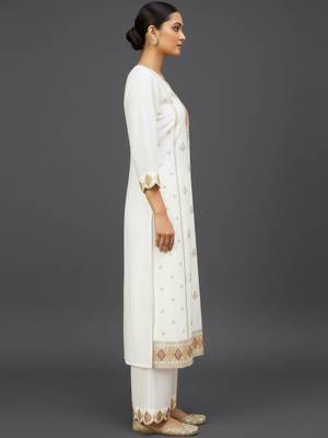 Women Ethnic Motifs Embroidered Regular Thread Work Kurta with Trousers & With Dupatta 4
