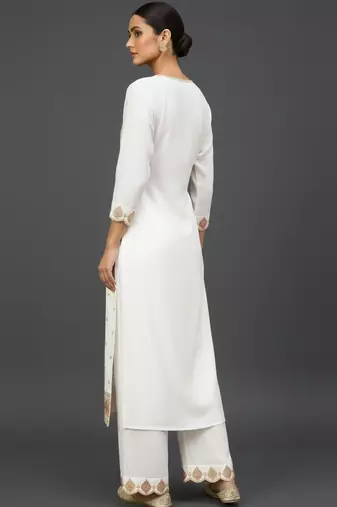 Women Ethnic Motifs Embroidered Regular Thread Work Kurta with Trousers & With Dupatta