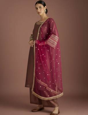 Women Regular Thread Work Kurta with Palazzos & With Dupatta 3