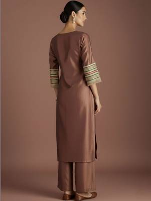 Women Regular Thread Work Kurta with Palazzos & With Dupatta 4