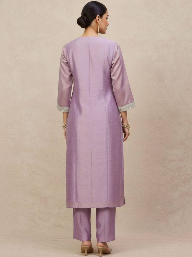 Women Ethnic Motifs Regular Kurta with Trousers & With Dupatta