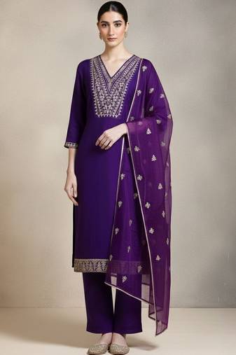 Women Ethnic Motifs Embroidered Regular Thread Work Kurta with Trousers & With Dupatta