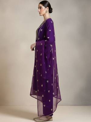 Women Ethnic Motifs Embroidered Regular Thread Work Kurta with Trousers & With Dupatta 2