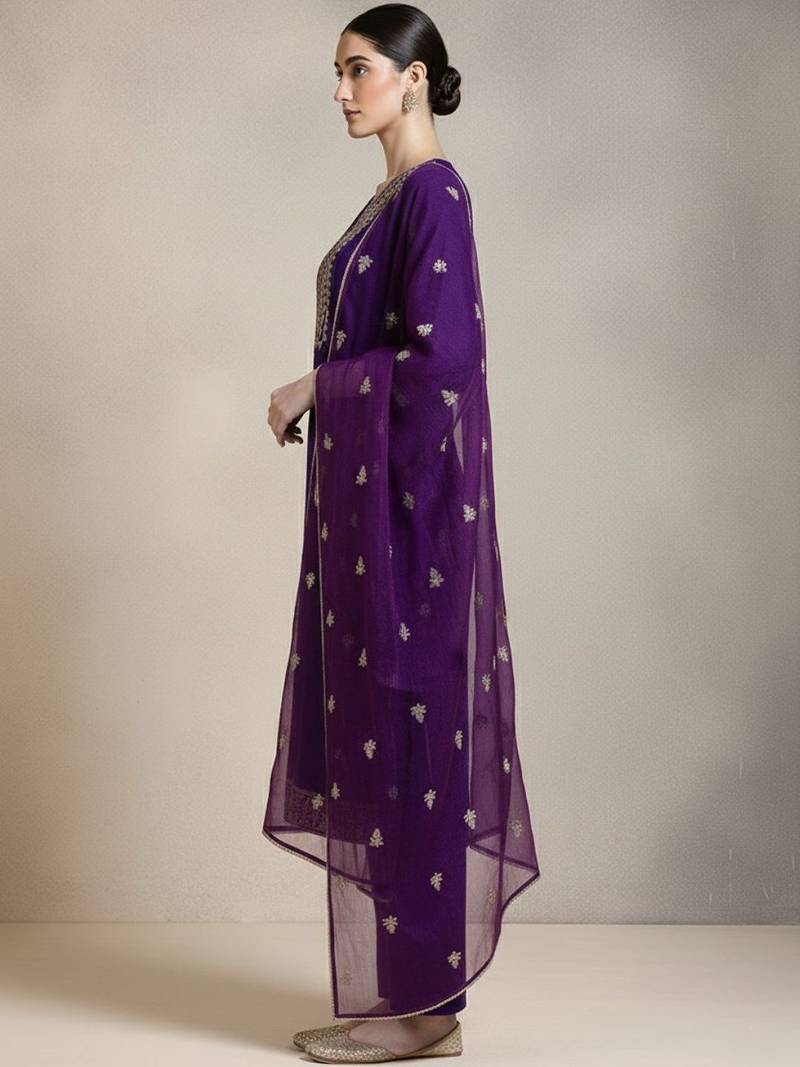 Women Ethnic Motifs Embroidered Regular Thread Work Kurta with Trousers & With Dupatta