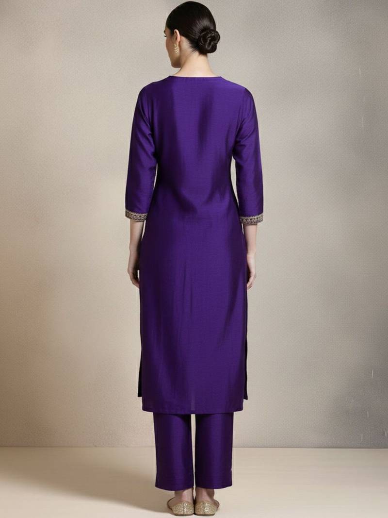 Women Ethnic Motifs Embroidered Regular Thread Work Kurta with Trousers & With Dupatta