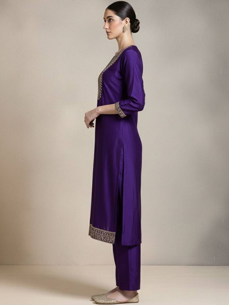 Women Ethnic Motifs Embroidered Regular Thread Work Kurta with Trousers & With Dupatta