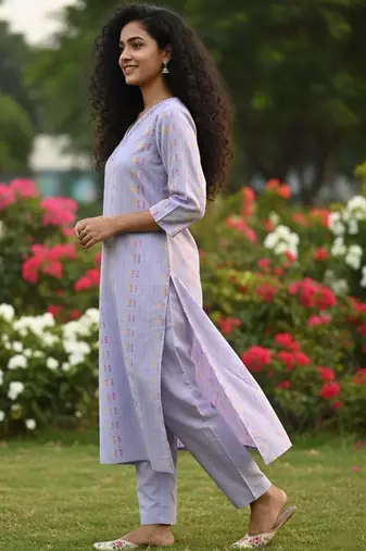 Women Ethnic Motifs Printed Regular Mirror Work Kurta with Trousers