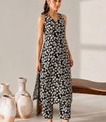 Women Floral Printed Regular Kurta with Trousers