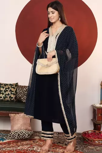 Women Regular Sequinned Velvet Kurta with Trousers & With Dupatta