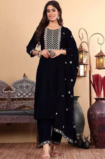 Women Ethnic Motifs Embroidered Regular Thread Work Velvet Kurta with Trousers & With Dupatta