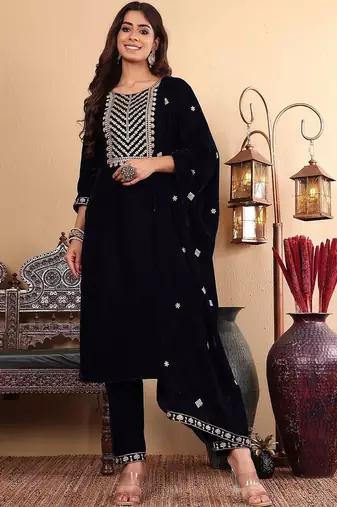 Women Ethnic Motifs Embroidered Regular Thread Work Velvet Kurta with Trousers & With Dupatta