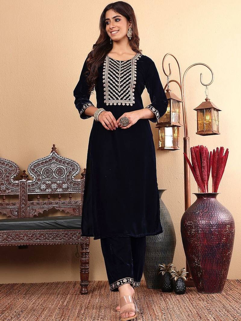 Women Ethnic Motifs Embroidered Regular Thread Work Velvet Kurta with Trousers & With Dupatta