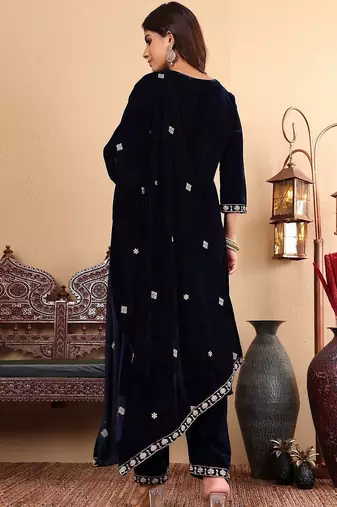 Women Ethnic Motifs Embroidered Regular Thread Work Velvet Kurta with Trousers & With Dupatta