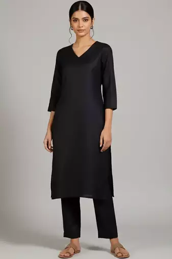 Women Ethnic Motifs Regular Kurta with Trousers & With Dupatta