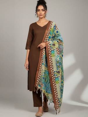 Women Ethnic Motifs Regular Kurta with Trousers & With Dupatta 1