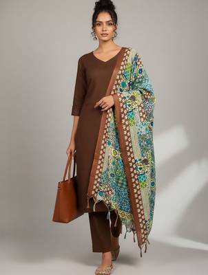 Women Ethnic Motifs Regular Kurta with Trousers & With Dupatta 6