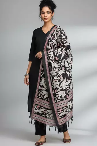 Women Ethnic Motifs Regular Kurta with Trousers & With Dupatta