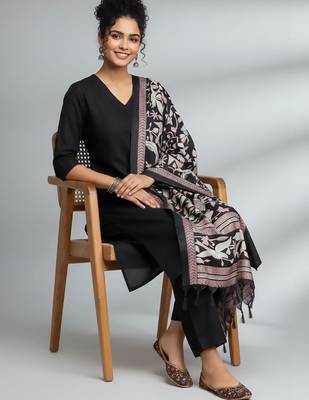 Women Ethnic Motifs Regular Kurta with Trousers & With Dupatta 5