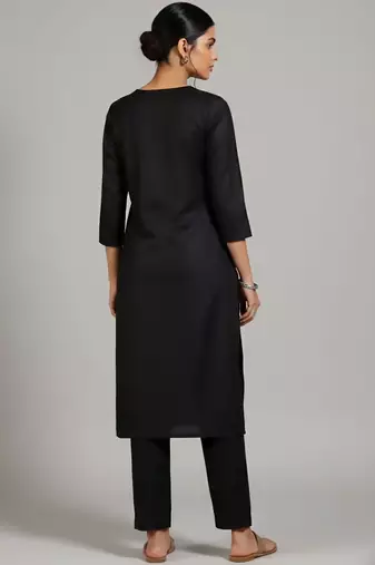 Women Floral Regular Kurta with Trousers & With Dupatta
