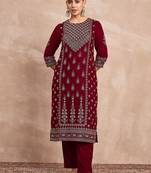 Women Ethnic Motifs Embroidered Regular Thread Work Velvet Kurta with Trousers