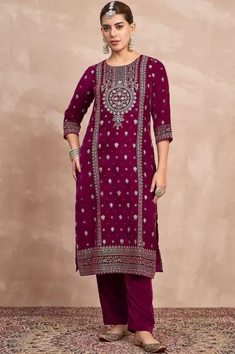 Women Ethnic Motifs Embroidered Regular Thread Work Velvet Kurta with Trousers