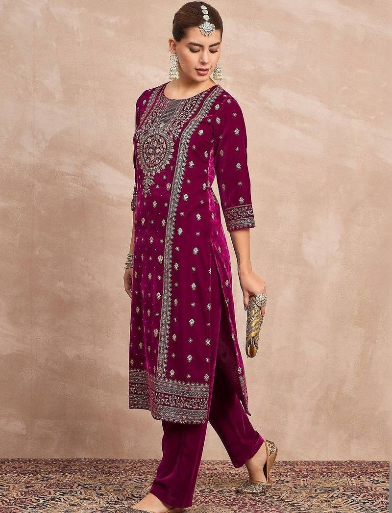 Women Ethnic Motifs Embroidered Regular Thread Work Velvet Kurta with Trousers