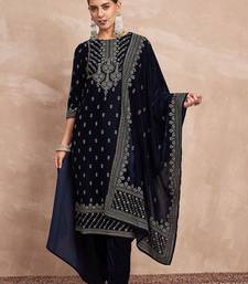Women Ethnic Motifs Embroidered Regular Thread Work Velvet Kurta with Trousers & With Dupatta