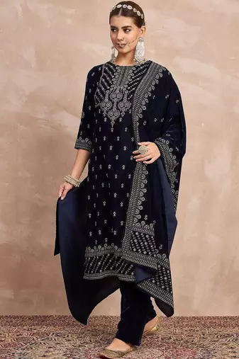 Women Ethnic Motifs Embroidered Regular Thread Work Velvet Kurta with Trousers & With Dupatta
