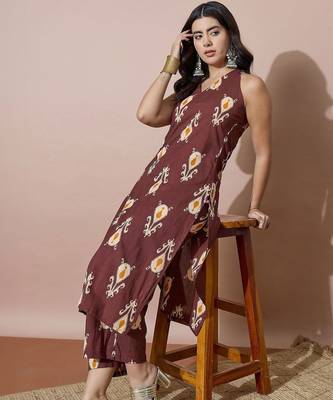 Women Ethnic Motifs Printed Regular Kurta with Palazzos 1